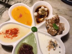 花田喜事-绿茶餐厅(乐峰广场店)