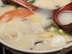 -雀舞云南菜(天津天河城购物中心店)