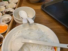 -双桥园·云南过桥米线(古城南门店)