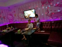 -悦SHOW 量贩式KTV(宝龙广场店)