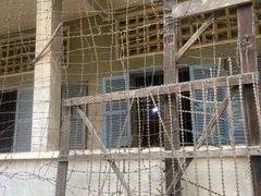 -吐斯廉屠杀博物馆