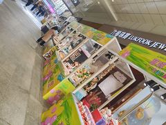 -丽达购物中心(崂山店)
