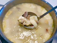 -煲王粤菜餐厅(中侨中心店)