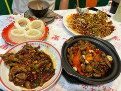 -堂瓦里·33年传统赣菜(第一街区店)