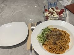 -必胜客(漕宝路店)