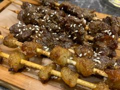 -衡哥肉铺