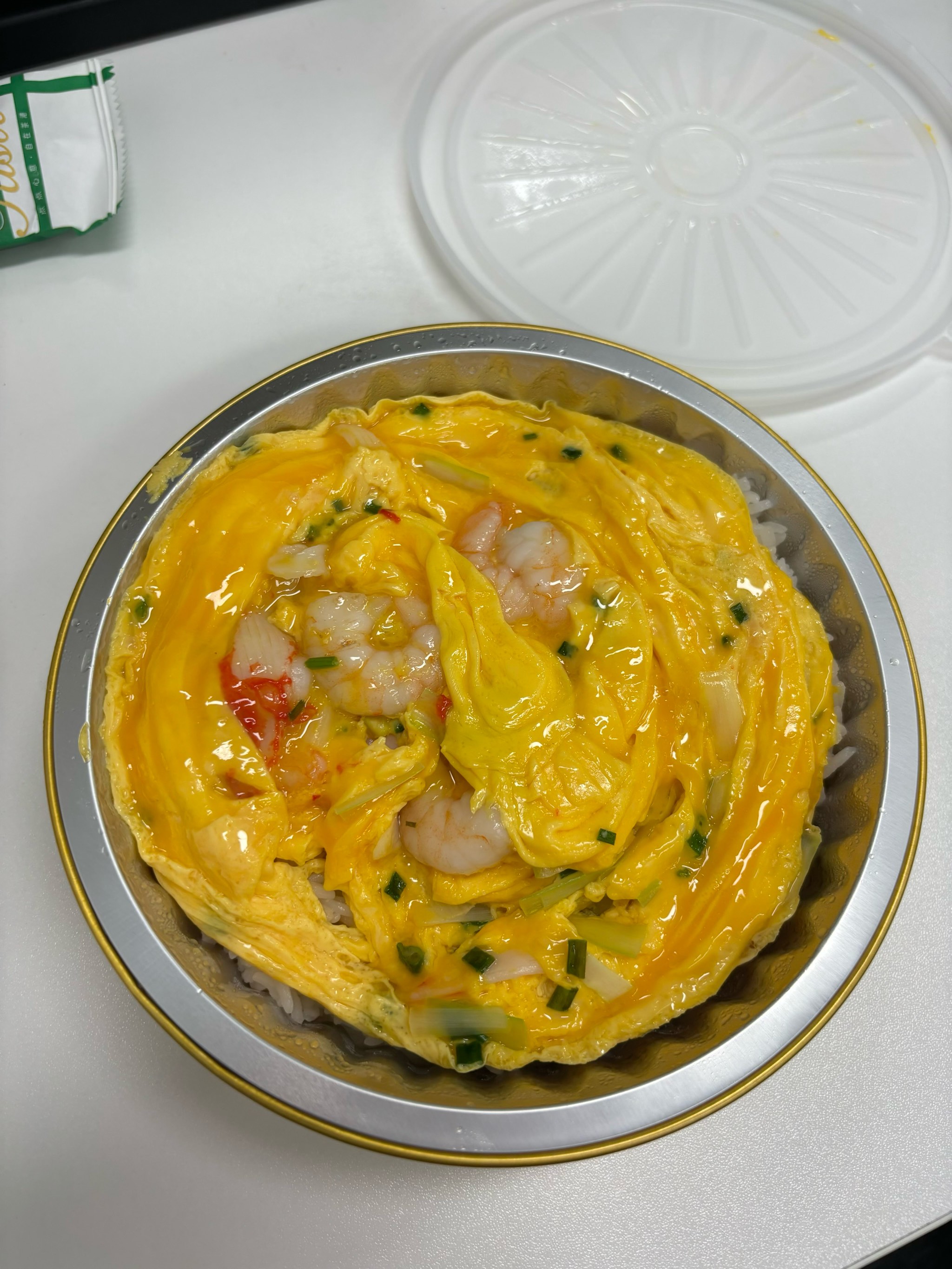 滑蛋虾仁饭图片图片