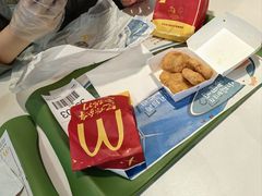 -麦当劳(保利若比邻店)