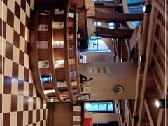 -那美(华莱坞店)