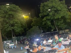 -老班长·小龙虾·鲜货烧烤大排档(金街美地店)