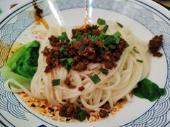 特色素椒杂酱面-粥传(太古里店)