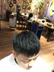 点击看大图 -藤野造型·专业烫染店