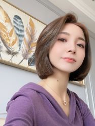 -DO A HAIRSTYLE