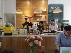 -彳亍咖啡·这里(水湾路店)