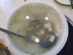 -鑫悦楼煎蟹·16年海鲜大排档