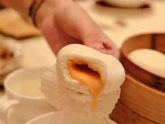 奶皇流沙包-御宝轩(益丰·外滩源店)