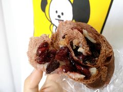 可可麻薯坚果软欧包-小贤家千层榴莲蛋糕(安贞店)