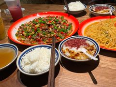 -泥糊破店小酒馆·团建聚餐(南京西路店)