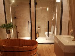 -苑苑vbeauty科技美容SPA