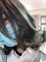 中发-苑苑发型设计