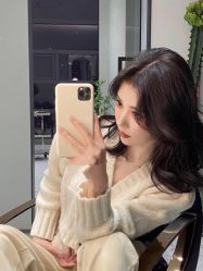 -AYO SALON