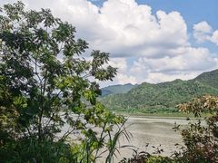 -羚羊峡古栈道森林公园