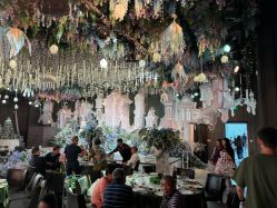 -花嫁丽舍婚礼殿堂(世博江景店)