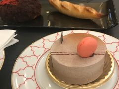 -Salon de The de Joel Robuchon(外滩18号店)