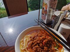 -上海怡沁园度假酒店