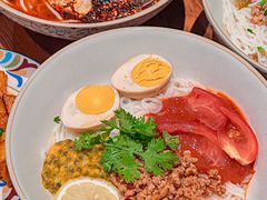 -粉八·云南米线·建水烧烤(常熟路店)