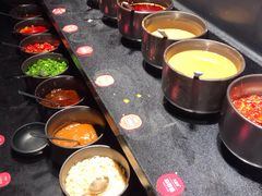 自助调料区-九鼎轩脆毛肚火锅(南京东路店)