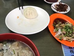 -四平包子铺