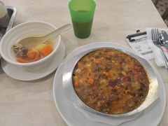 焗免治牛肉饭-喜莲咖啡