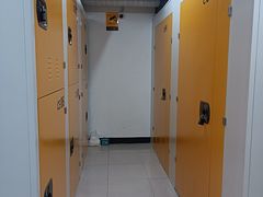 -安东易迷你自助仓储寄存仓库(草桥店)