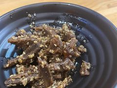 -鑫记婆婆兔·成都特产·兔头手撕兔(太古里店)