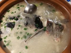 -侬佳蒸菜馆(听潮店)