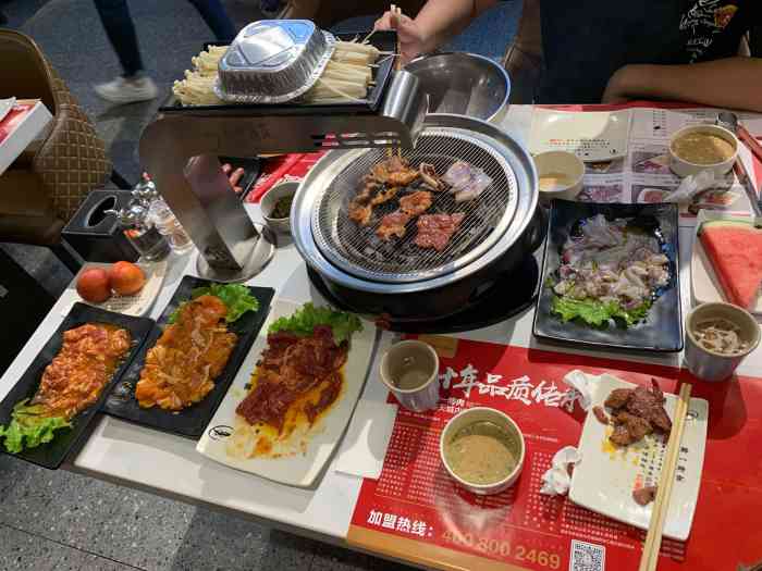 鲜一烤肉(三台子店)-"新开的沈阳名店,一楼基本满了,二楼位置多.