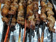 -琥珀老六龙虾(四里河店)