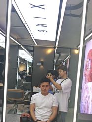 -藤野造型烫发染发