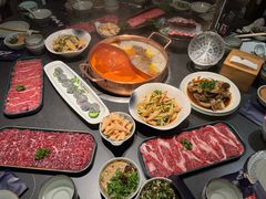 -牛村来人潮汕牛肉火锅(西单店)