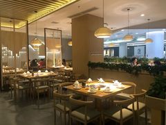 大堂-守柴炉烤鸭(科华中路王府井店)