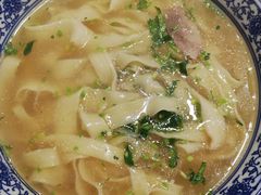 -东大桥小国抻面烧烤(长通路店)
