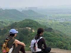 -灵岩山风景区