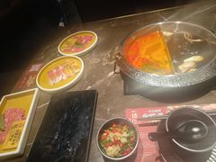 -一绪に和牛寿喜烧(罗湖益田假日店)