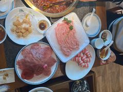 -小天鹅火锅·一线江景洪鼎旗舰店(洪崖洞店)