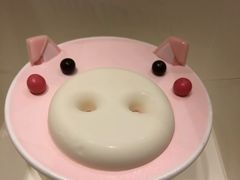 小猪草莓cupcake-多乐之日(五道口店)