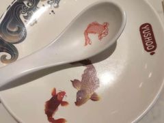 -渝是乎酸菜鱼·川渝小炒(新世界百货望京店)