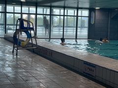 -汕头市游泳跳水馆