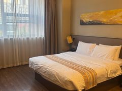 -如家精选酒店(苏州火车站万达广场地铁站店)