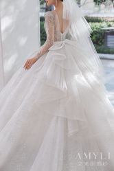 -艾米丽婚纱礼服